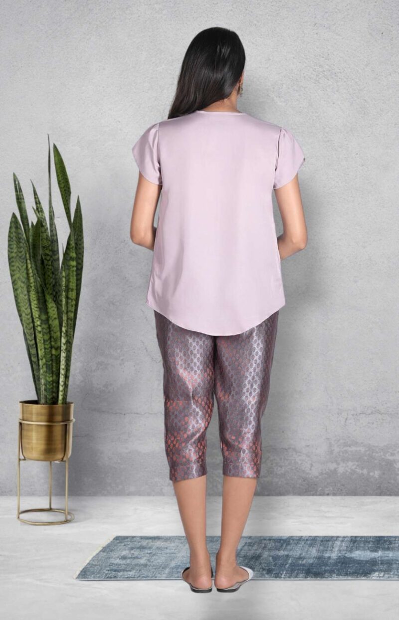 Lavender Top With Silk Brocade Capri Pants - Image 5